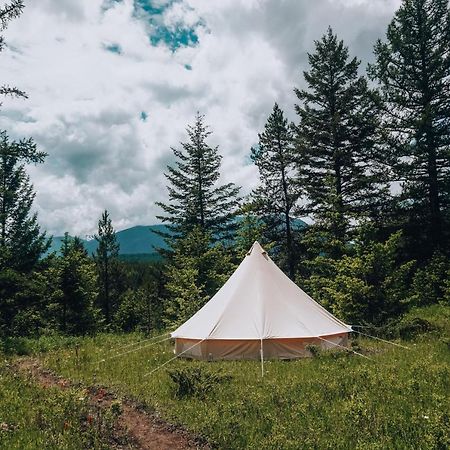 Wander Camp Glacier Coram Exterior foto
